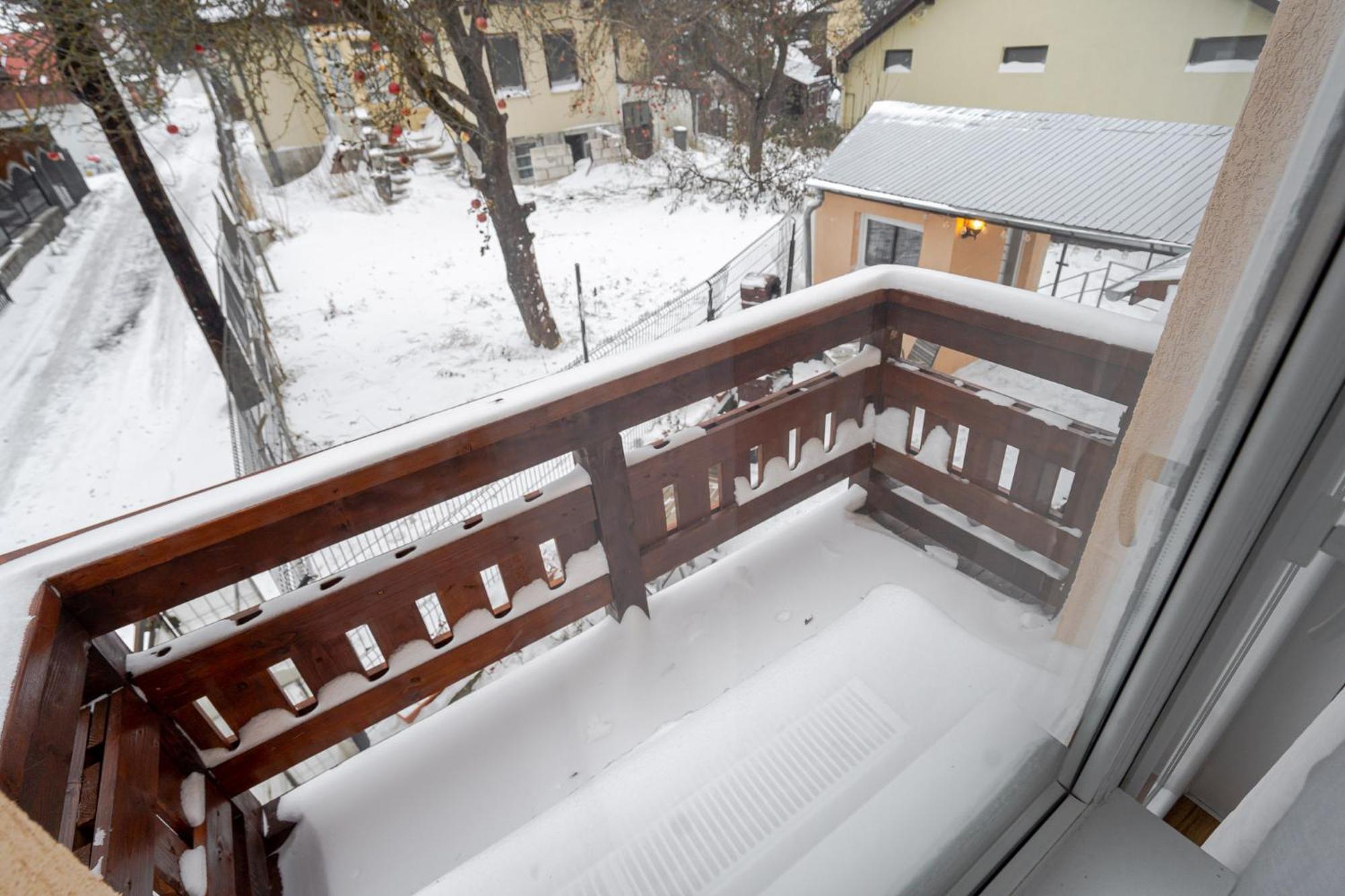 Hotel Casa Bucegi Buşteni Exterior foto